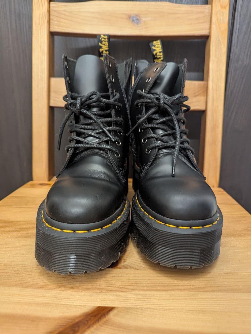 美品　Dr. Martens JADON 8ホールブラック 23.0サイドジップ