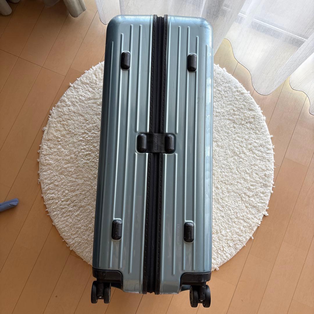 リモワ サルサエアー 65L アイスブルー 4輪 亀裂あり