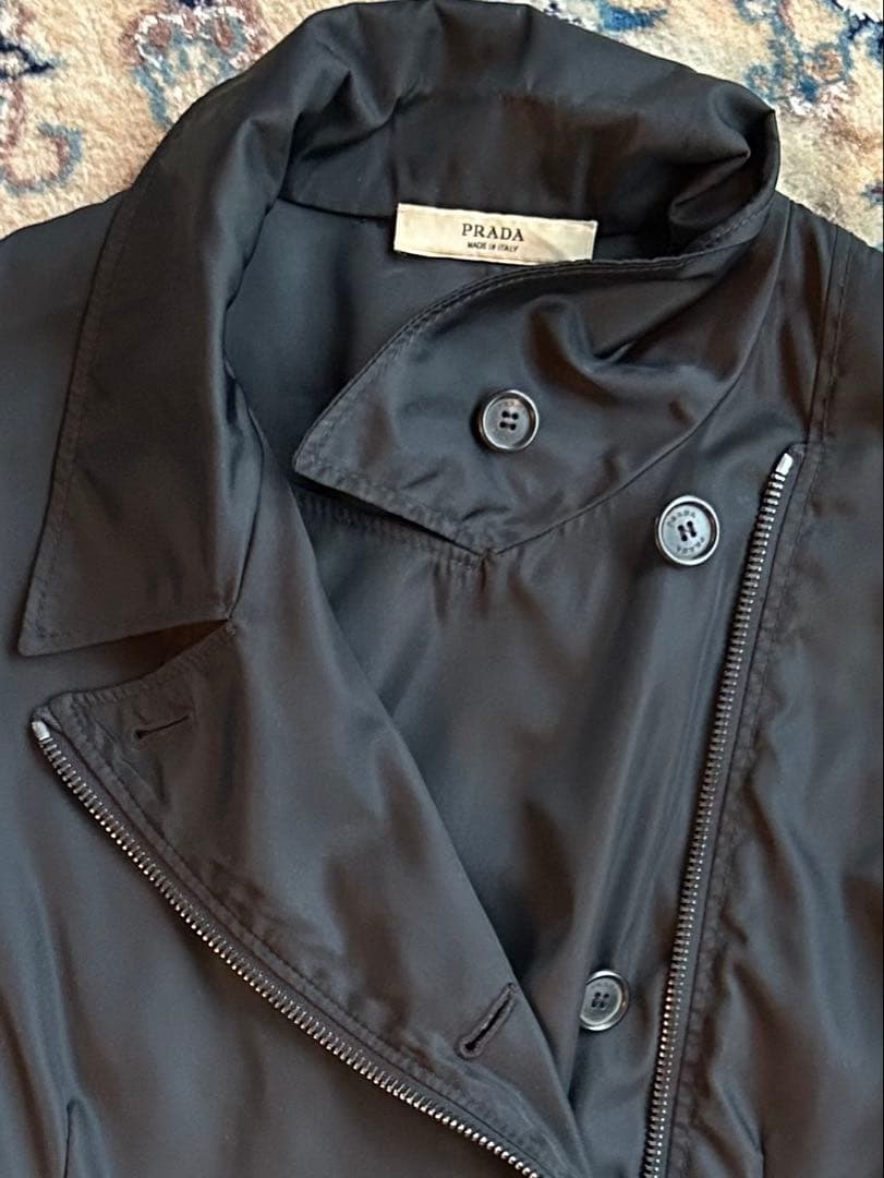 プラダPRADA ブラック ダブルブレスト トレンチコート ナイロン 春秋冬