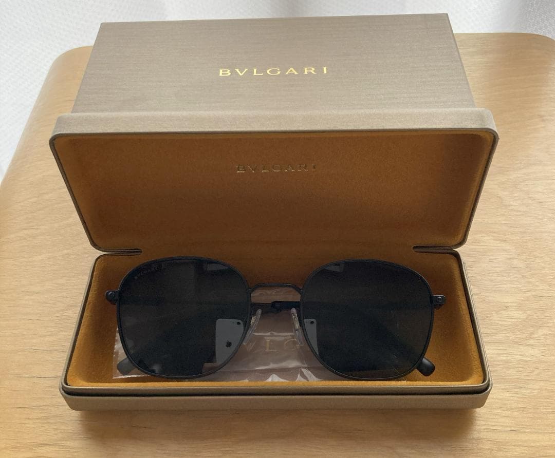 ＜新品未使用＞BVLGARI サングラス ケースBOX付き