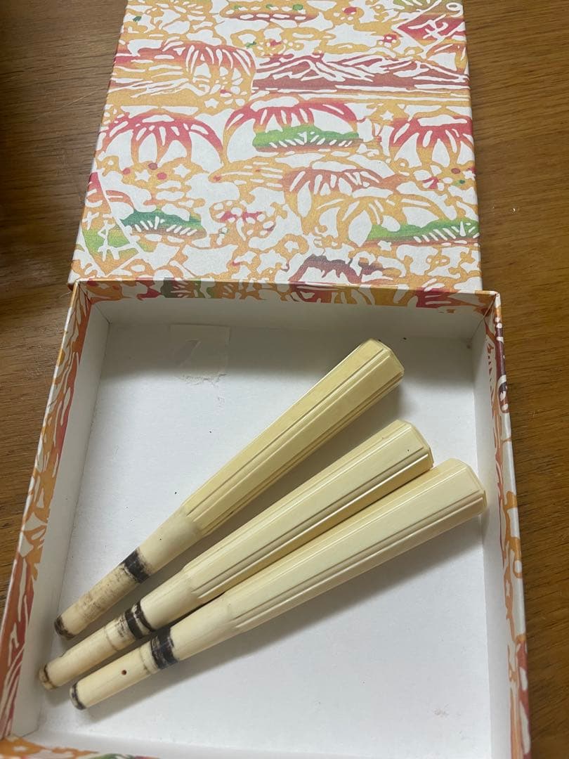 高級 三味線 糸巻き 天然高級素材 和楽器 弦楽器 民謡 細密細工