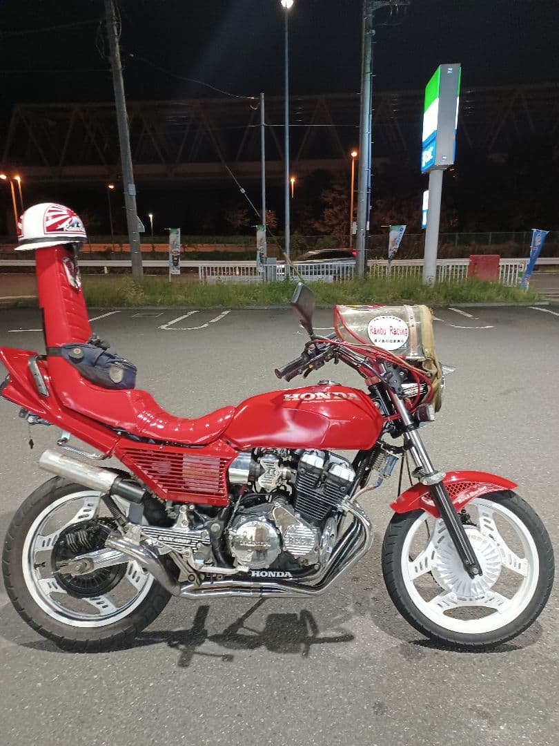 CBX400FCBX550三段シート外装CIBIECBRGSCB250Tヤシメガ