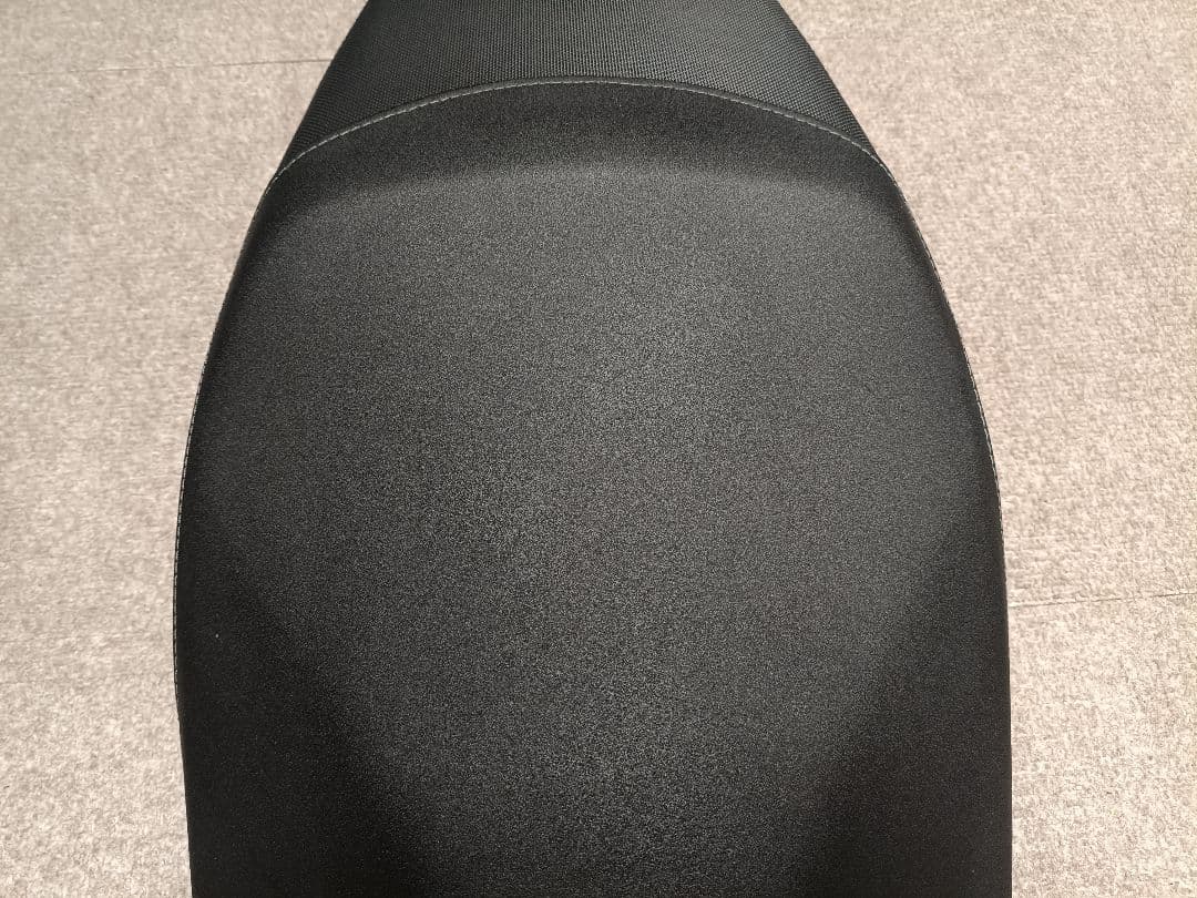 HONDA PCX 純正シート JK05 2025 中古美品