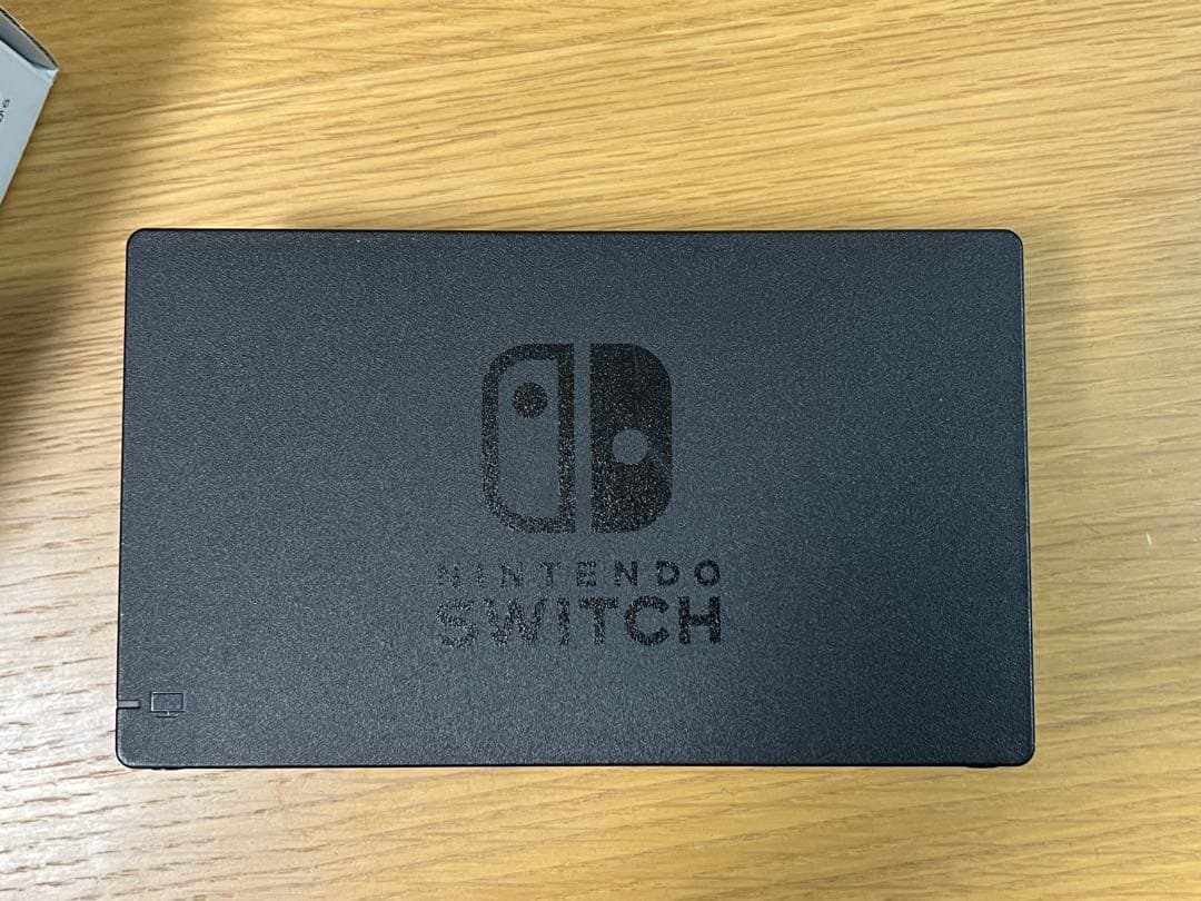 Nintendo Switch グレー 完品　32GBマイクロSDとケース付き