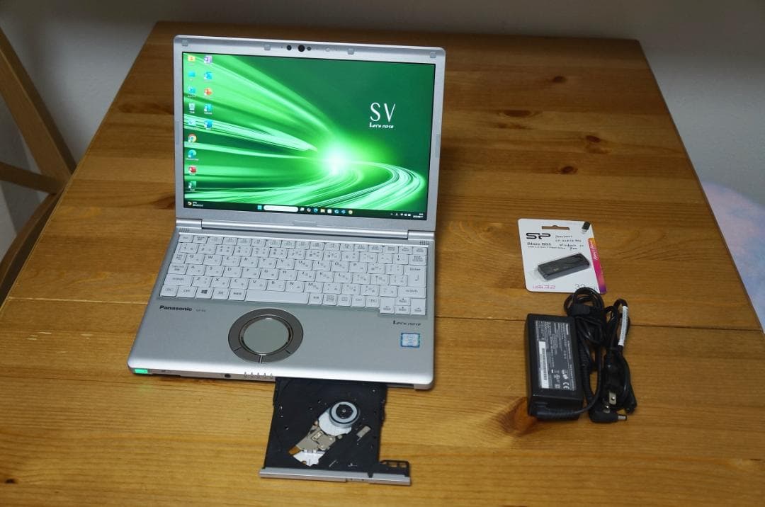 Windowsノート本体 Let's note CF-SV8 i7 16GB 512GB LTE DVD