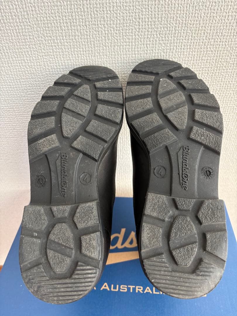 【美品】Blundstone ブラック サイドゴアブーツ