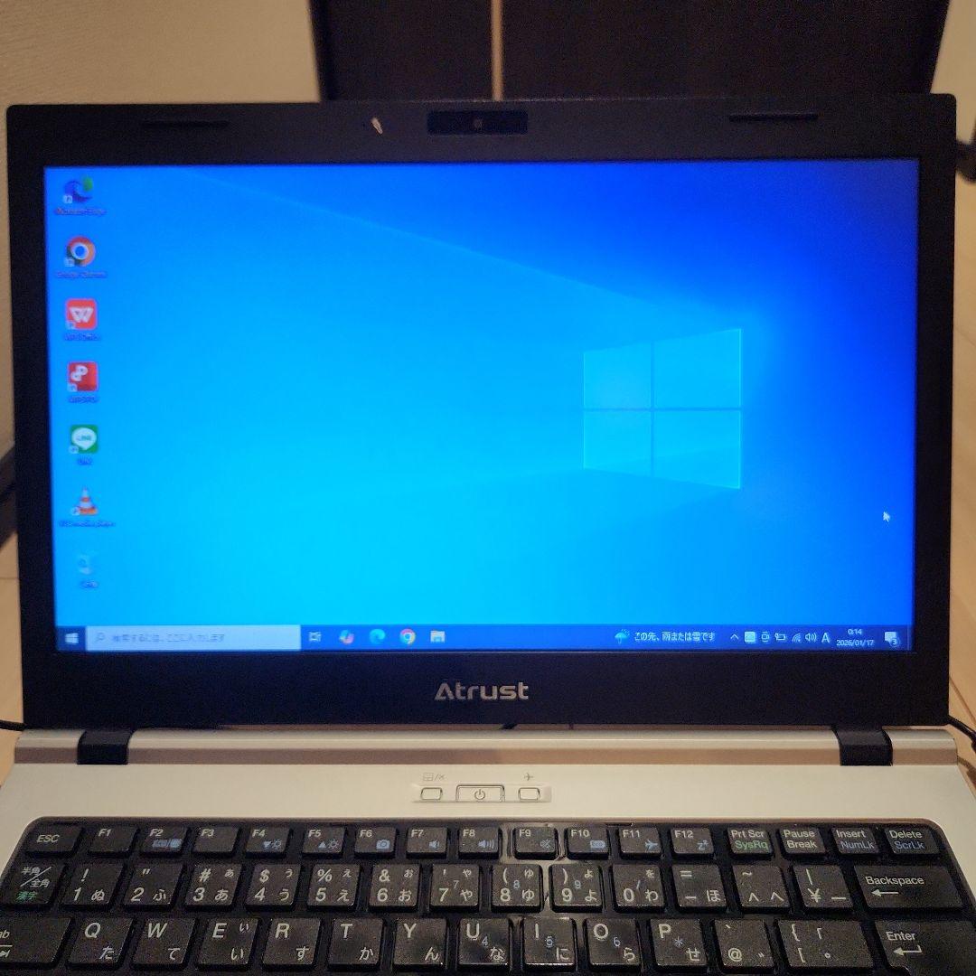 ノートパソコン　薄型　軽量　SSD搭載⭐　Atrust