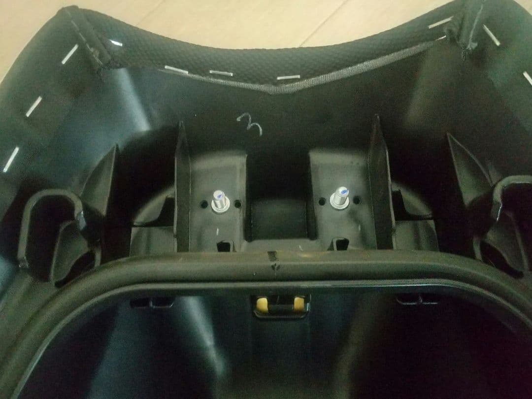 PCX125 2025年式 JK05 純正シート