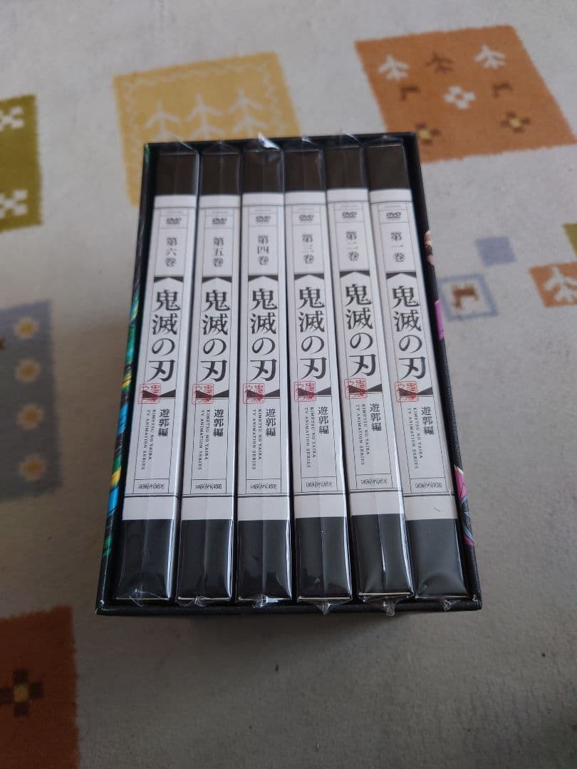 ね*吉様 美品　DVD　鬼滅の刃遊郭編　完全生産限定盤　全巻セット　収納Box付