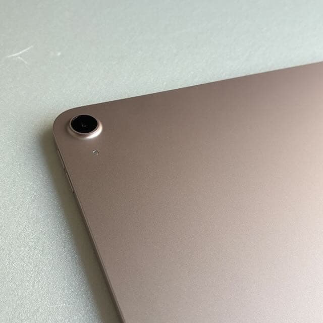 美品　iPad Air　第5世代　64GB　Wi-Fiモデル