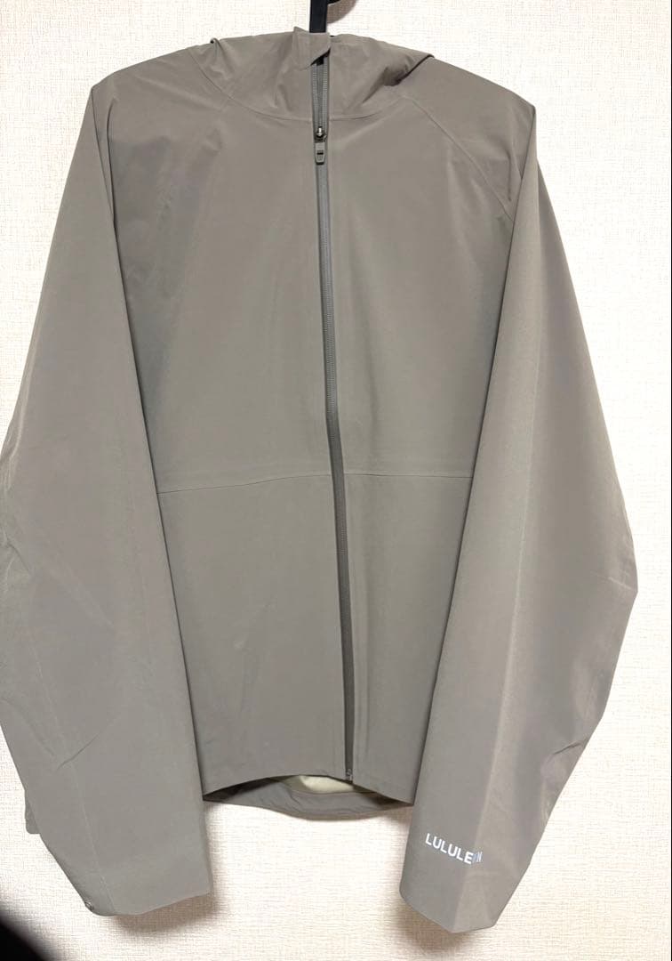 【新品】lululemon ルルレモン　メンズ　伸縮性防水ジャケット