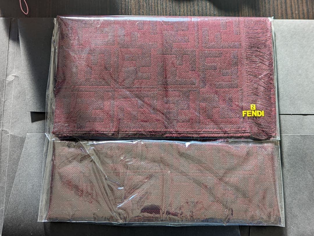 フェンディ　FENDI　ストール（orスカーフ）