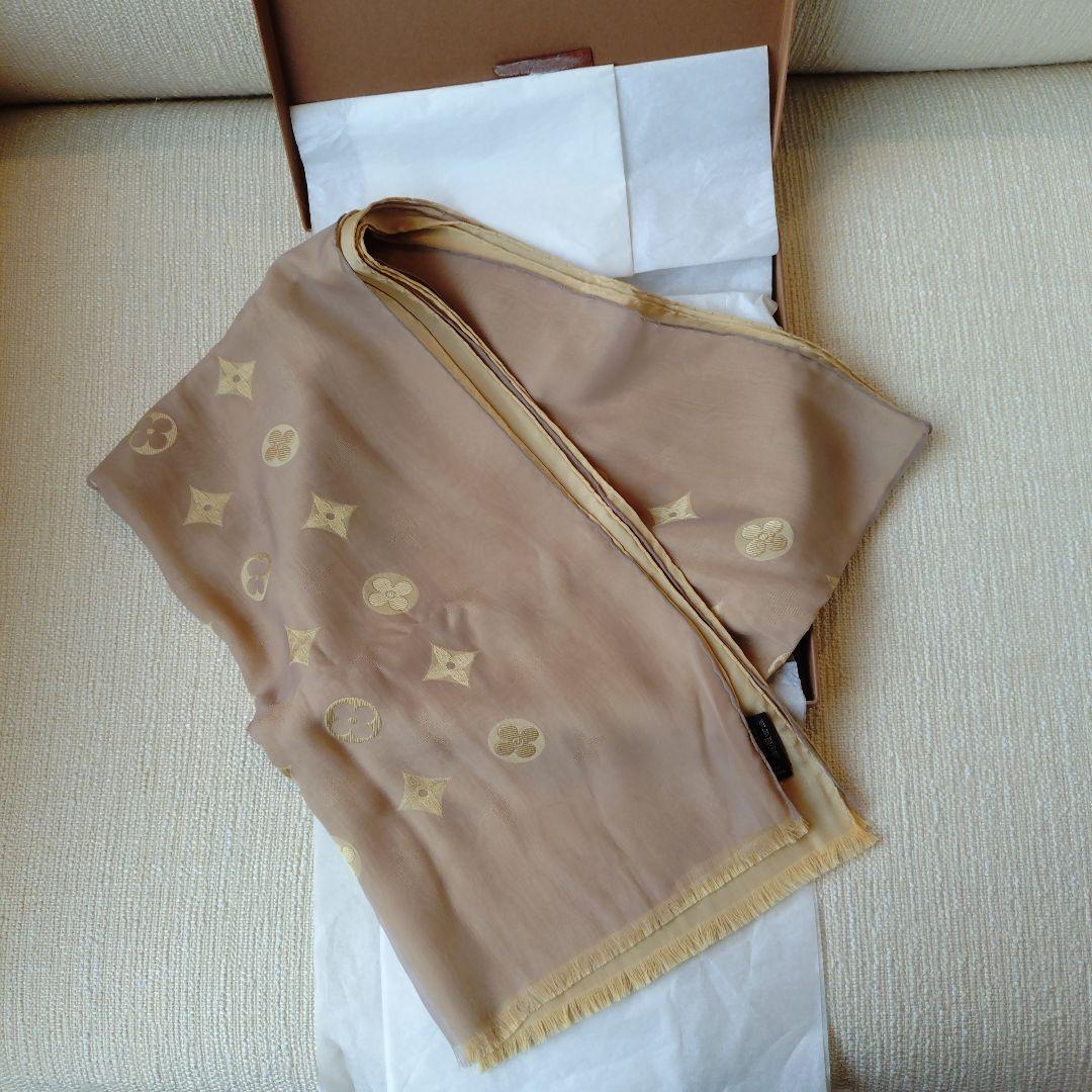ルイ・ヴィトンモノグラム刺繍シルクアセテートストール