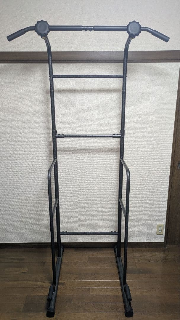 ぶら下がり健康器/懸垂マシン