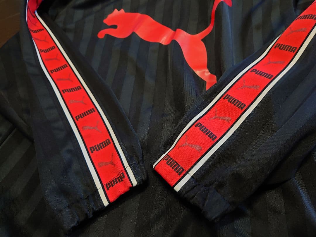 【未使用品】日本製PUMA ジャージ上下セット ブラック/レッド