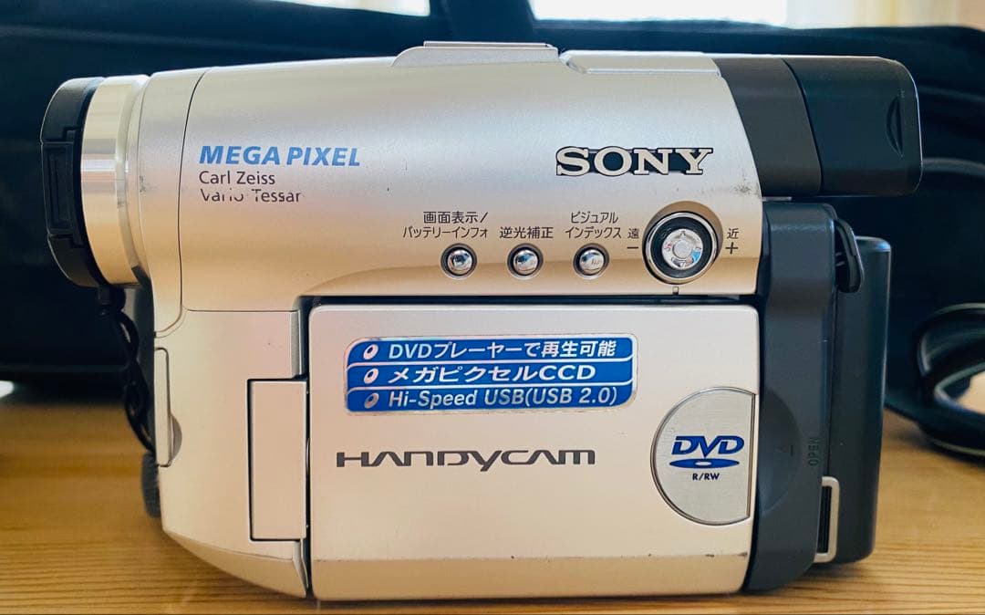 【美品】SONY DCR-DVD201 ビデオカメラセット