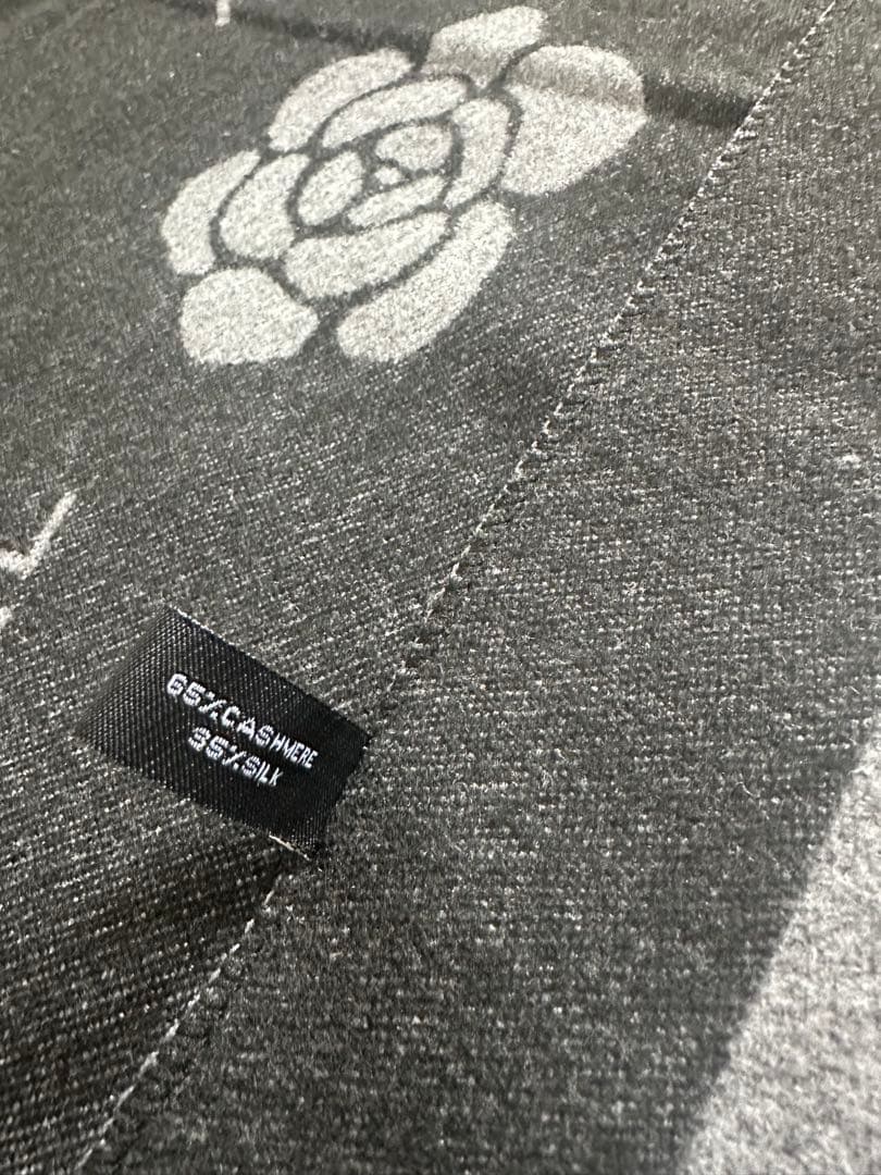 CHANEL ロゴ入り ストール グレー ブラック(170cm×63cm)