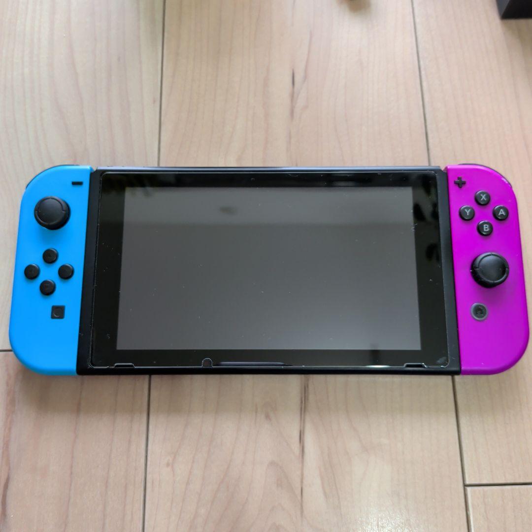 Nintendo Switch 1 本体 ジョイコン2個付き