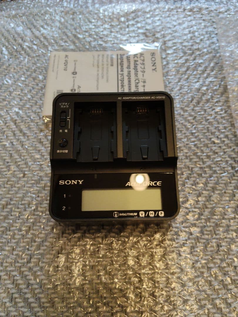 SONY AC-VQV10 急速充電器 np-fv 一度使用のみ