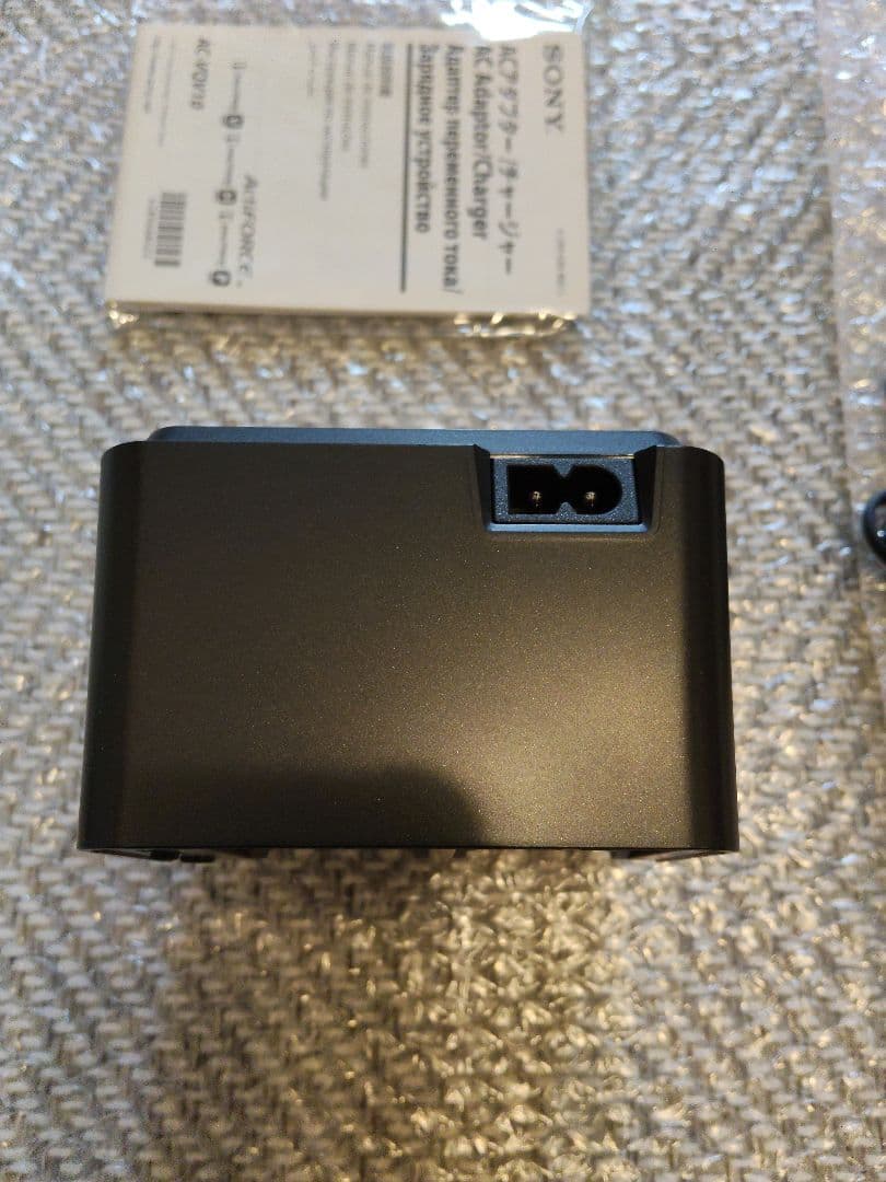 SONY AC-VQV10 急速充電器 np-fv 一度使用のみ