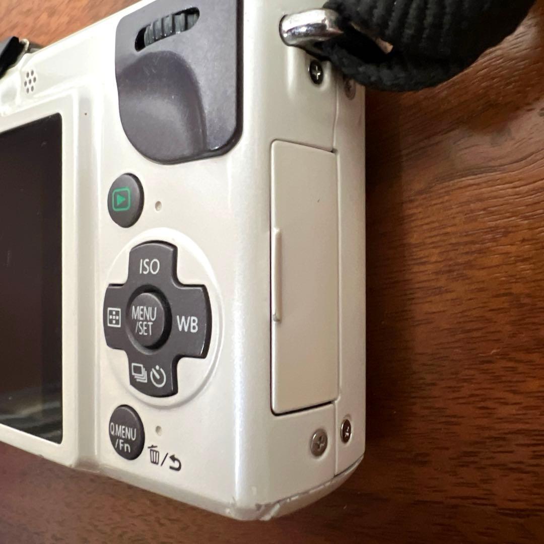 Panasonic⭐︎LUMIX⭐︎DMC-GF2⭐︎ホワイト ボディ ミラーレス一眼