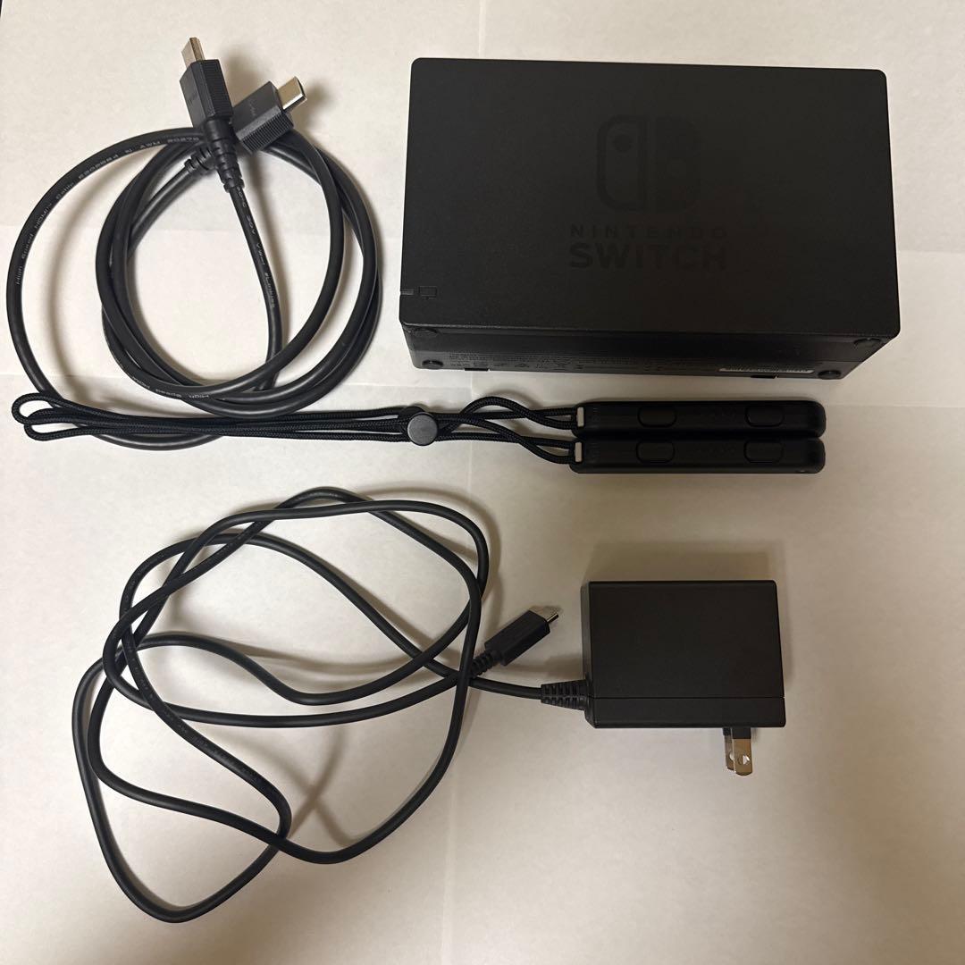 Nintendo Switch ハードケース グリップセット（充電可）付き