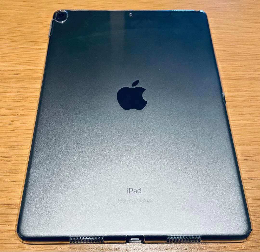【整備済み品】iPad air 第3世代　スペースグレー 充電器ケースフィルム付