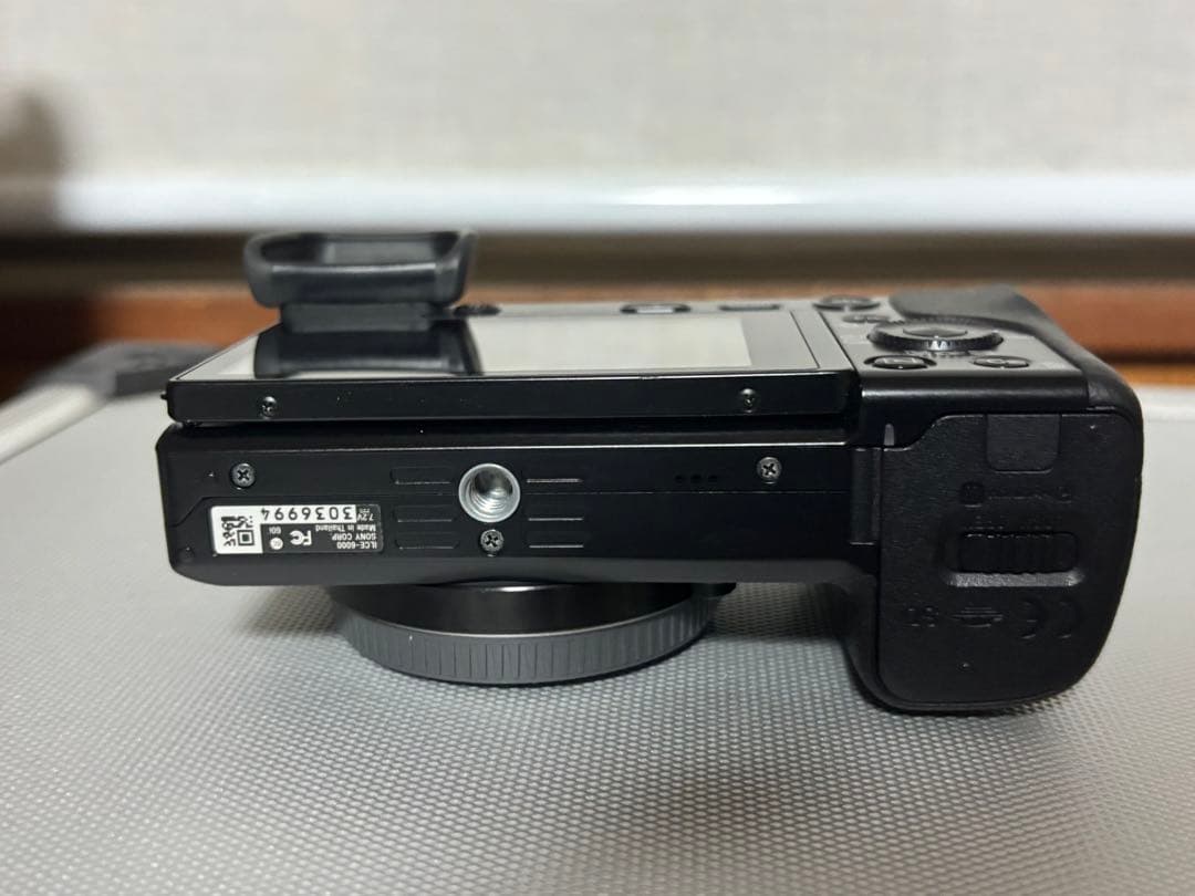 バッテリー×2 α‬6000ボディ