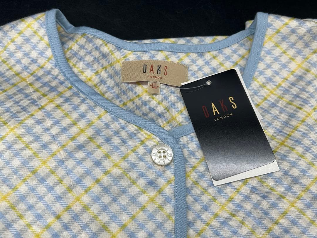 DAKS ダックス　レディースパジャマ　LLサイズ　七分袖　三越タグ付き　新品
