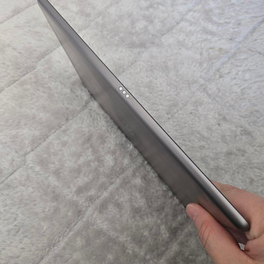 iPad 7世代 32GB