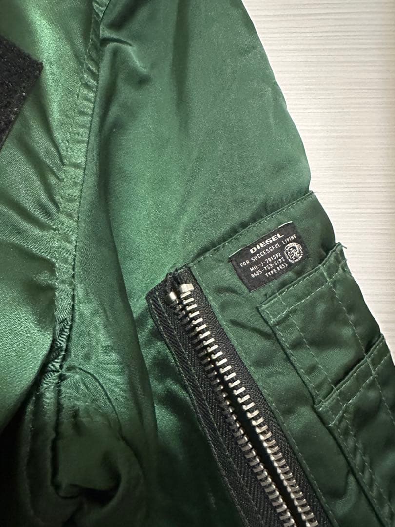 DIESEL MA-1 フライトジャケット オリーブグリーン