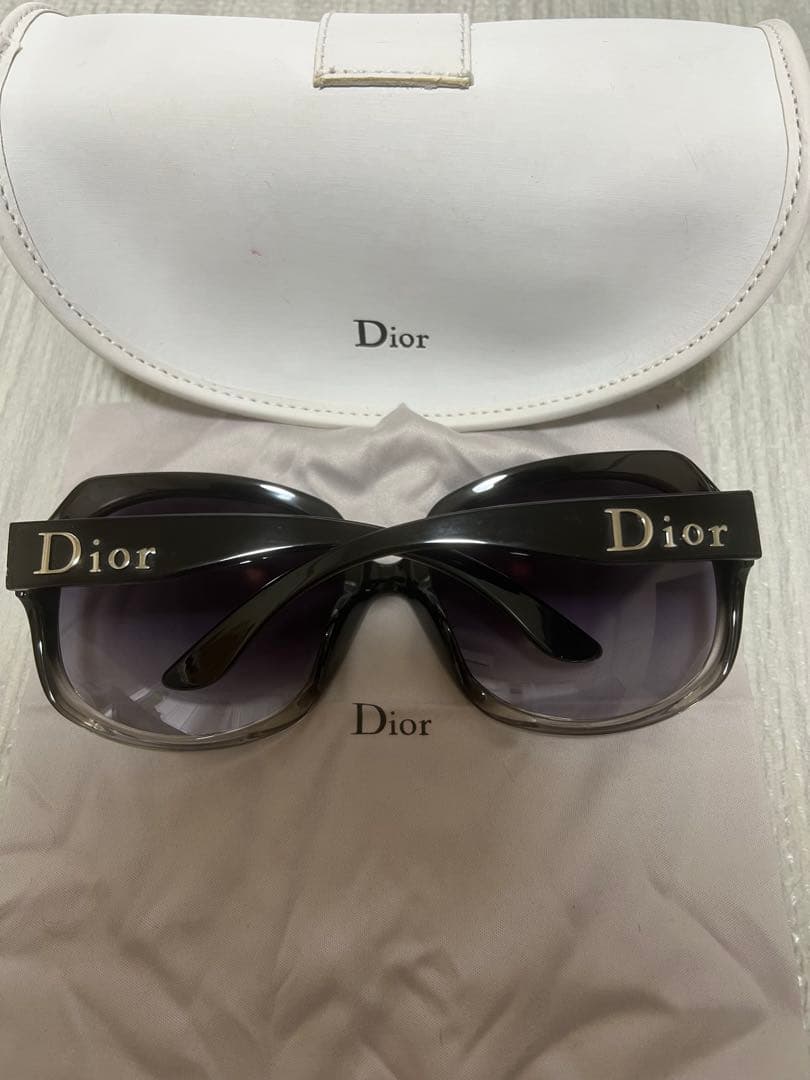 Dior☆ディオール☆グラデーションサングラス！クロス、ケース付き