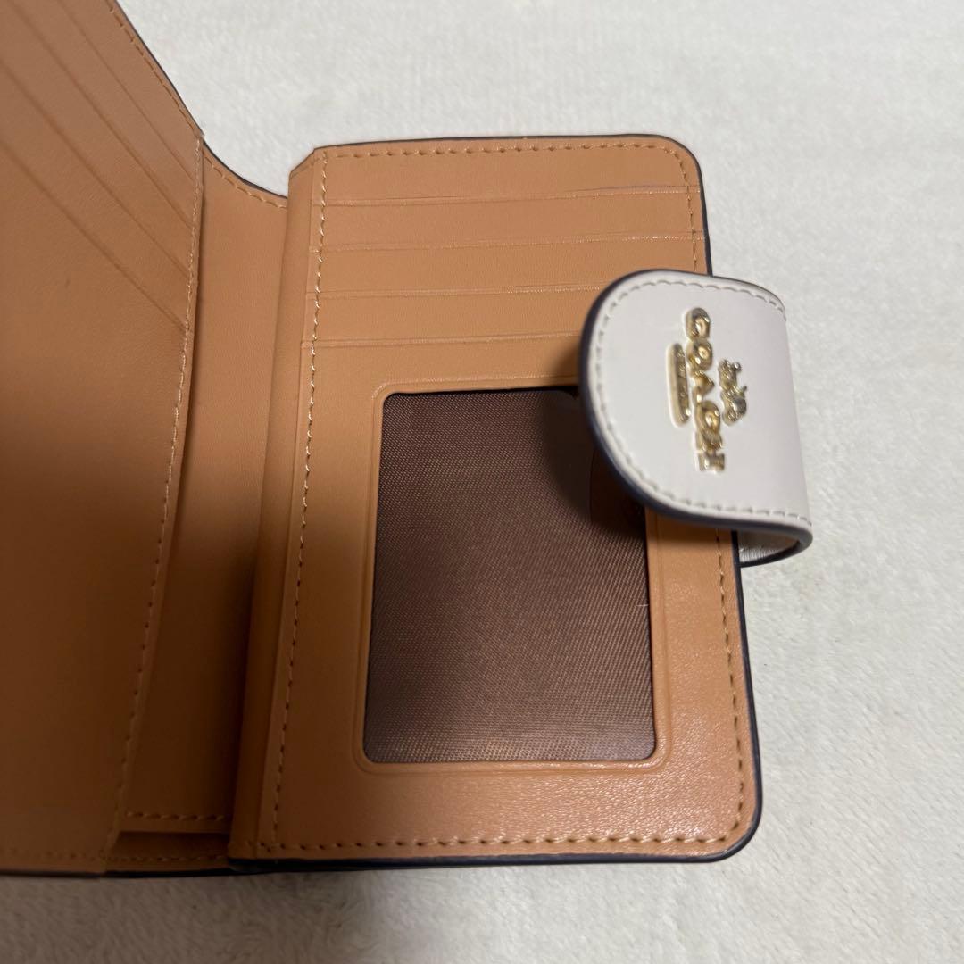 COACH キルティング 白 ホワイト 2つ折り財布