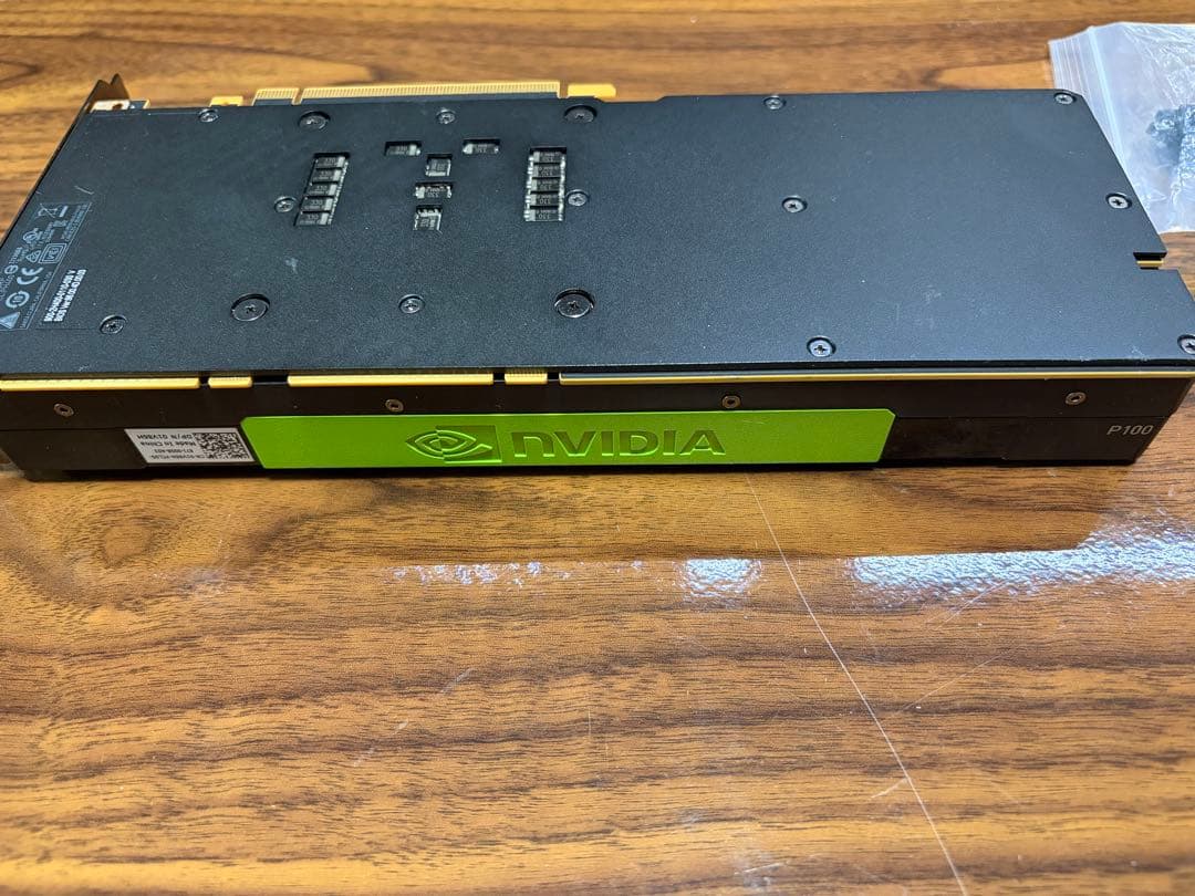 NVIDIA TESLA P100 12GBモデル　グラボ