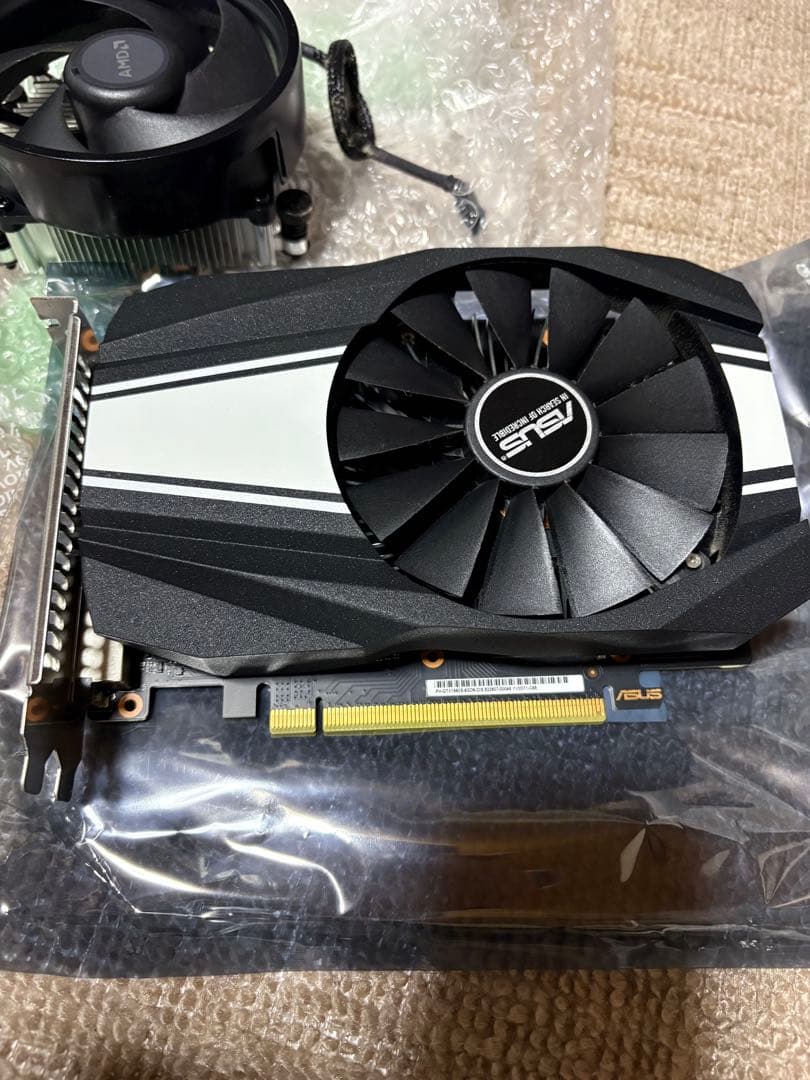 も*ち様 ASUS 1660super + AMD Ryzen 5 3500 中