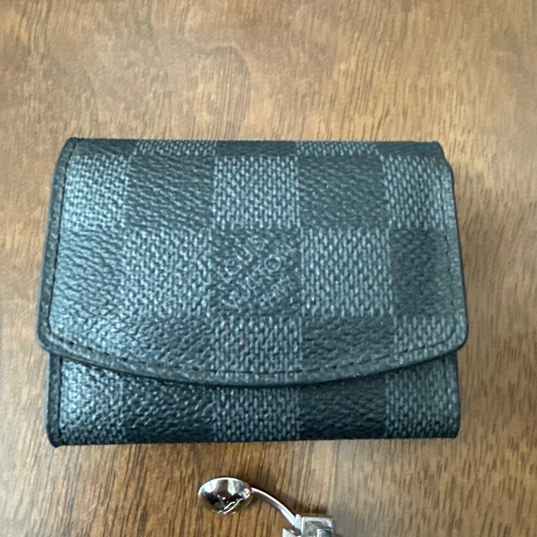 Louis Vuitton シルバー カフリンクス ケース付き