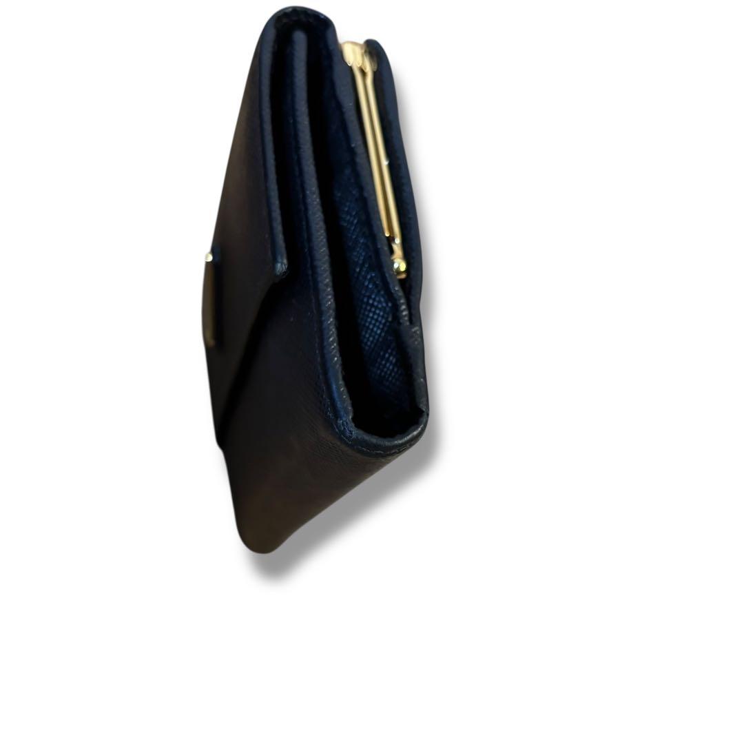A*迎様 美品✨PRADA プラダ 財布 がま口 レザー 3つ折り ブラック 三