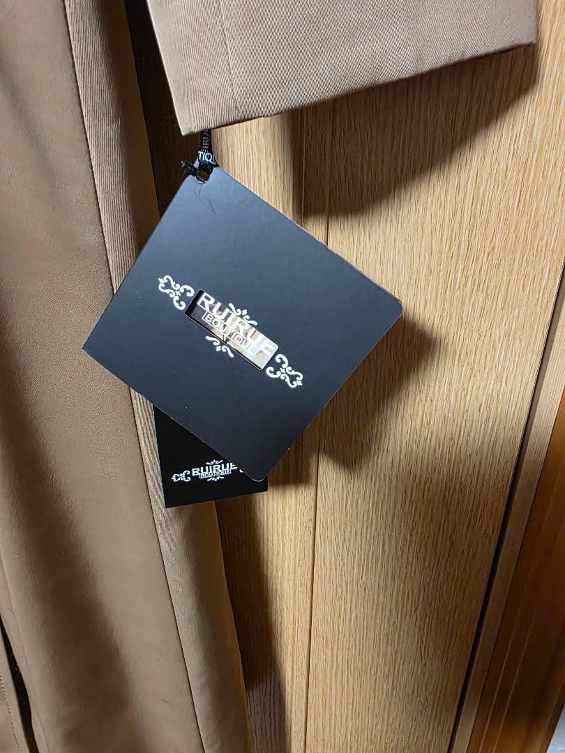 新品　タグ付き　 RUIRUE BOUTIQUE 　トレンチコート