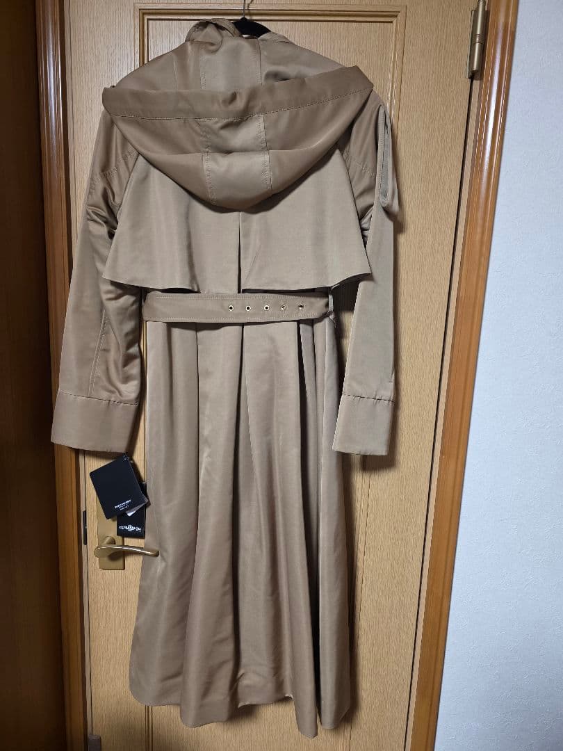 新品　タグ付き　 RUIRUE BOUTIQUE 　トレンチコート