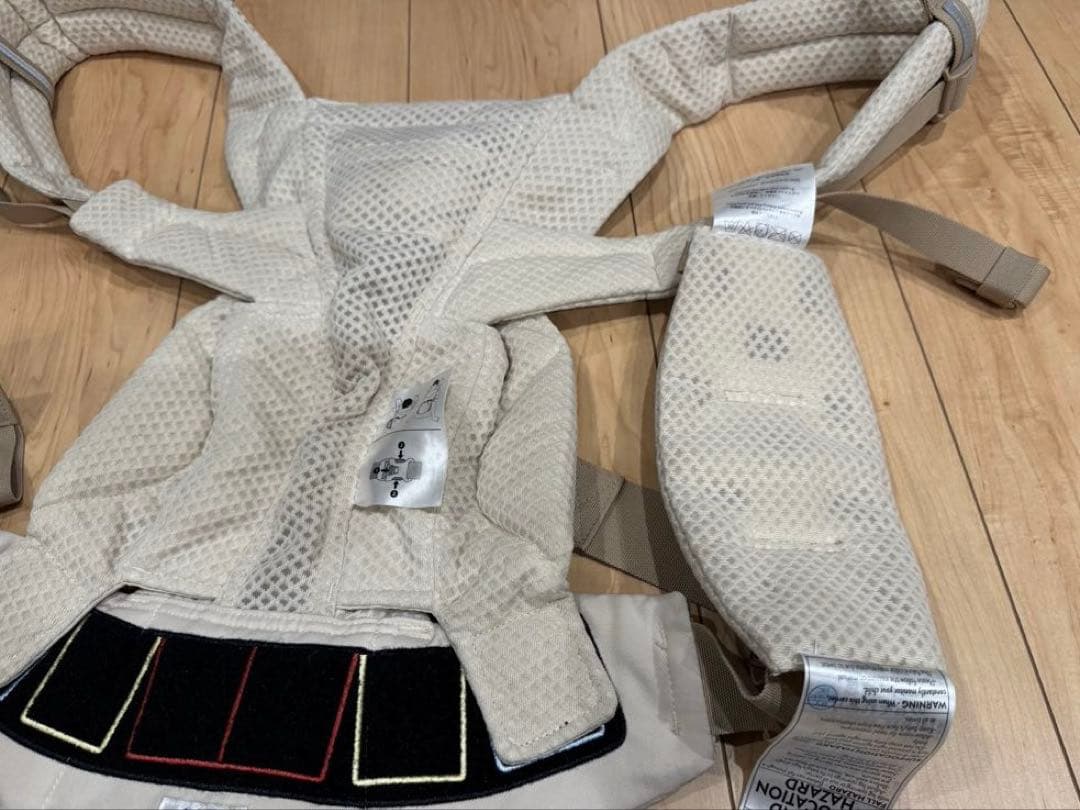 Kkk*美品*Ergobaby 抱っこひも OMNI Breeze