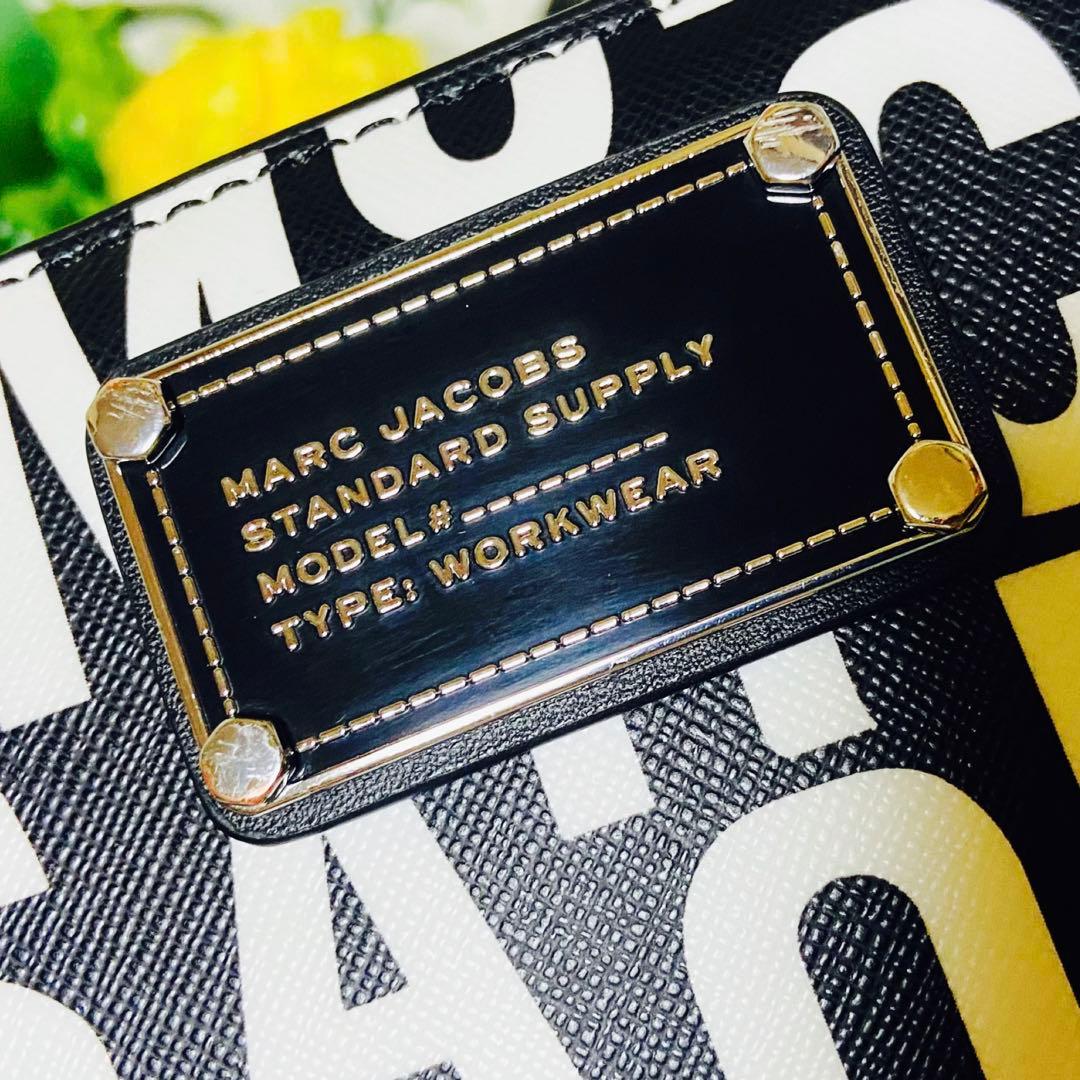 未使用級✨MARCJACOBS✨マークジェイコブス ✨二つ折り財布✨ウォレット✨