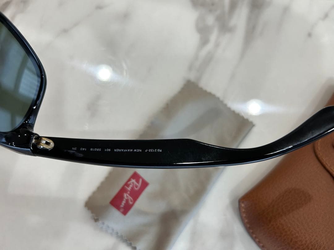 RayBan サングラス　RB2132-F 901