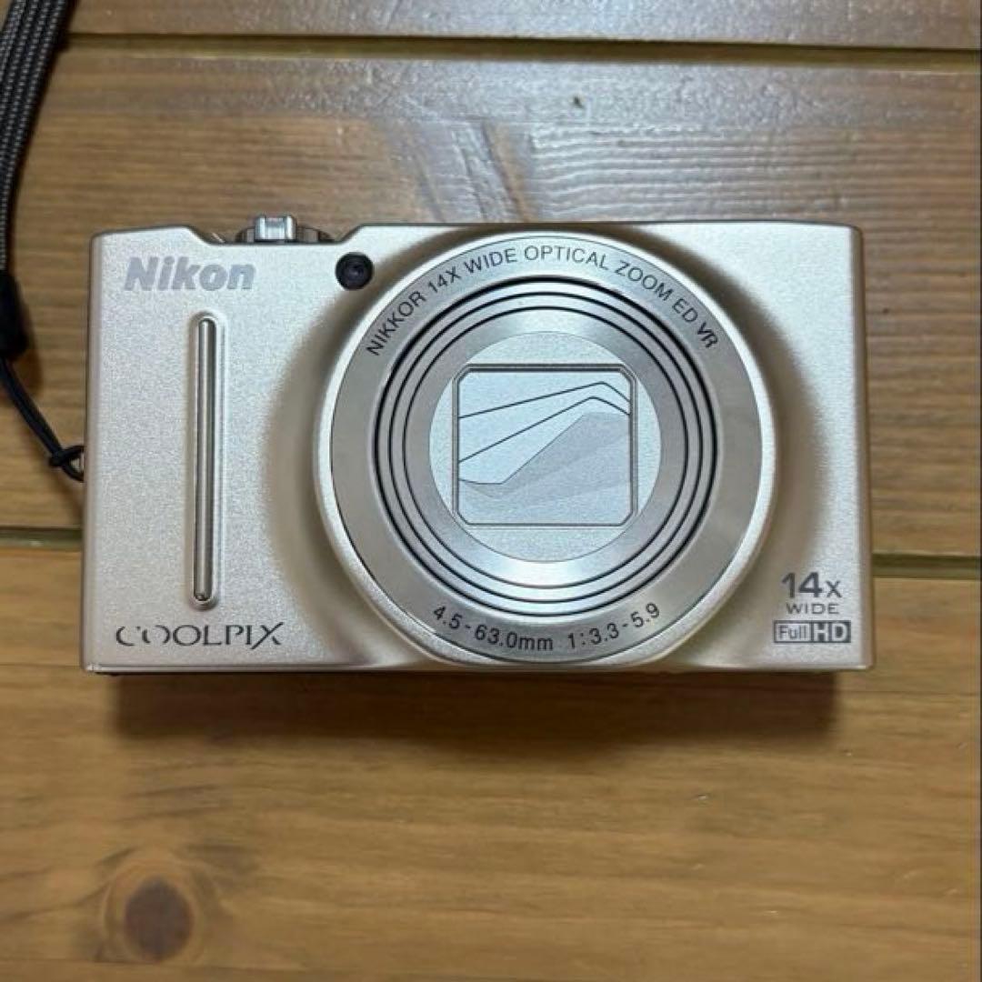 デジタルカメラ Nikon COOLPIX S8200
