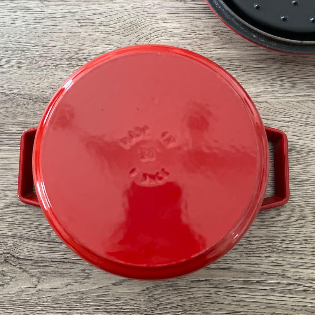 STAUB ストウブ ココット ラウンド 鋳鉄鍋 20cm レッド