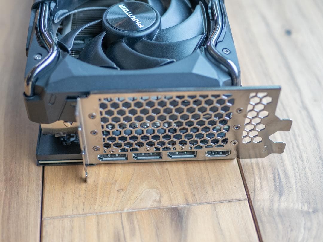 グラフィックボード・グラボ・ビデオカード GAINWARD RTX4090 PHANTOM 24GB