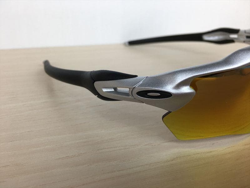 オークリー RADAR EV XS OJ9001-0831 中古 美品