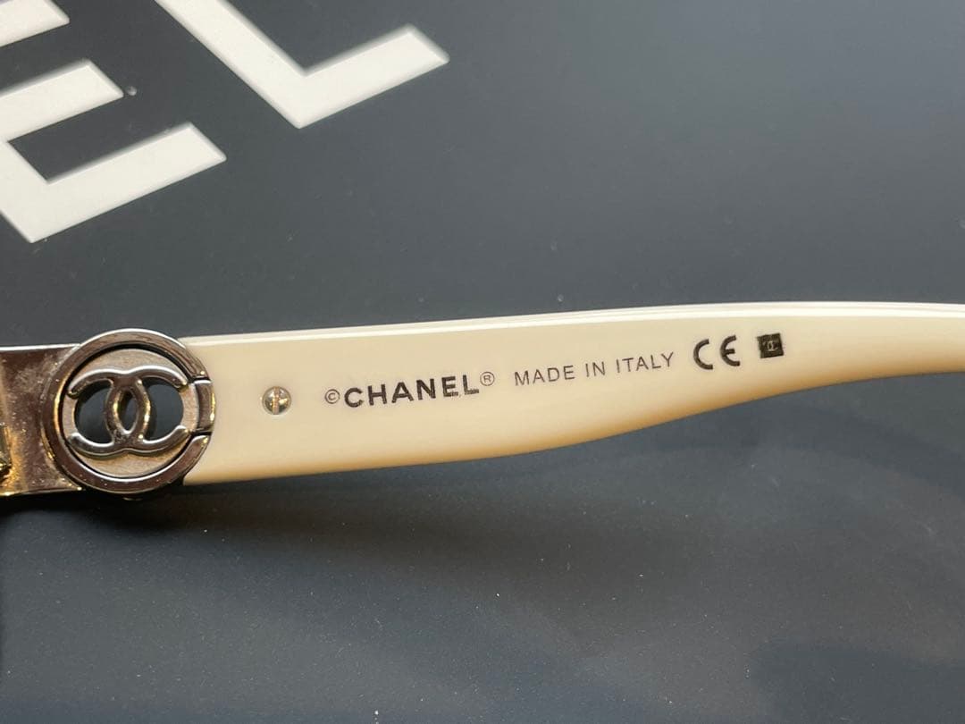 【極美品】CHANEL ココマーク　グラデーション スクエアフレーム サングラス
