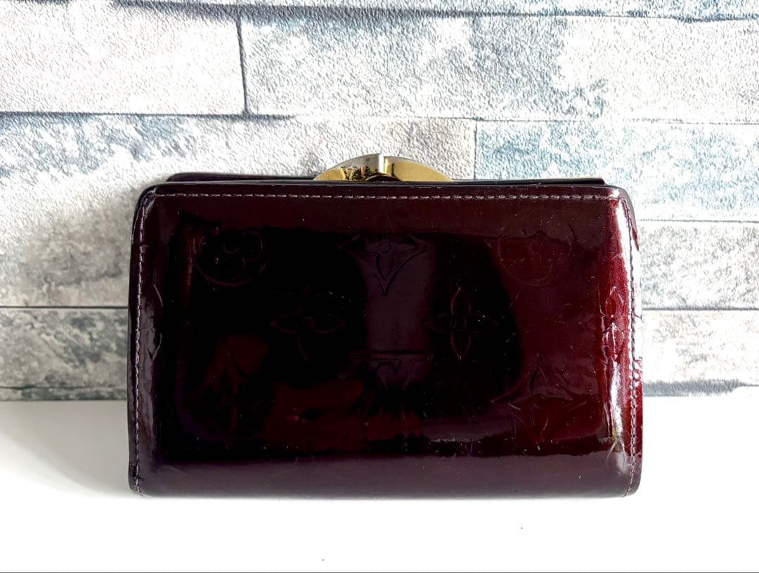 【LOUIS VUITTON】ヴェルニ アマラント 二つ折り財布