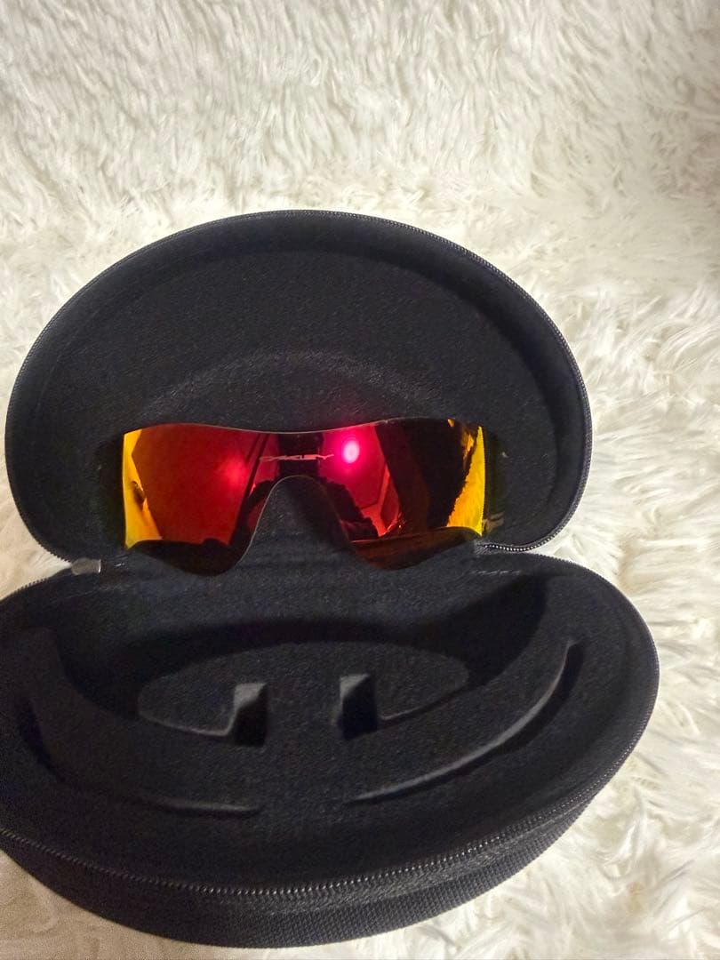 OAKLEY レーダーロック イエロー