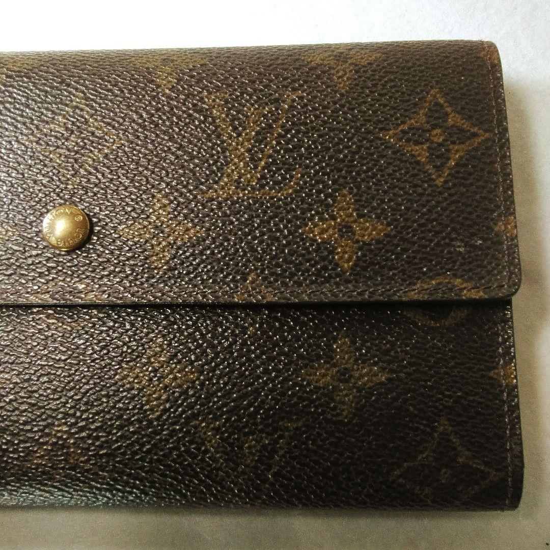 Louis Vuittonモノグラム⁄ポルトトレゾールインターナショナル⁄二折り